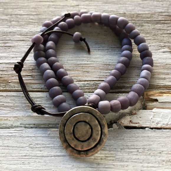 Women’s Leather Wrap Bracelet - Picture 3 of 3